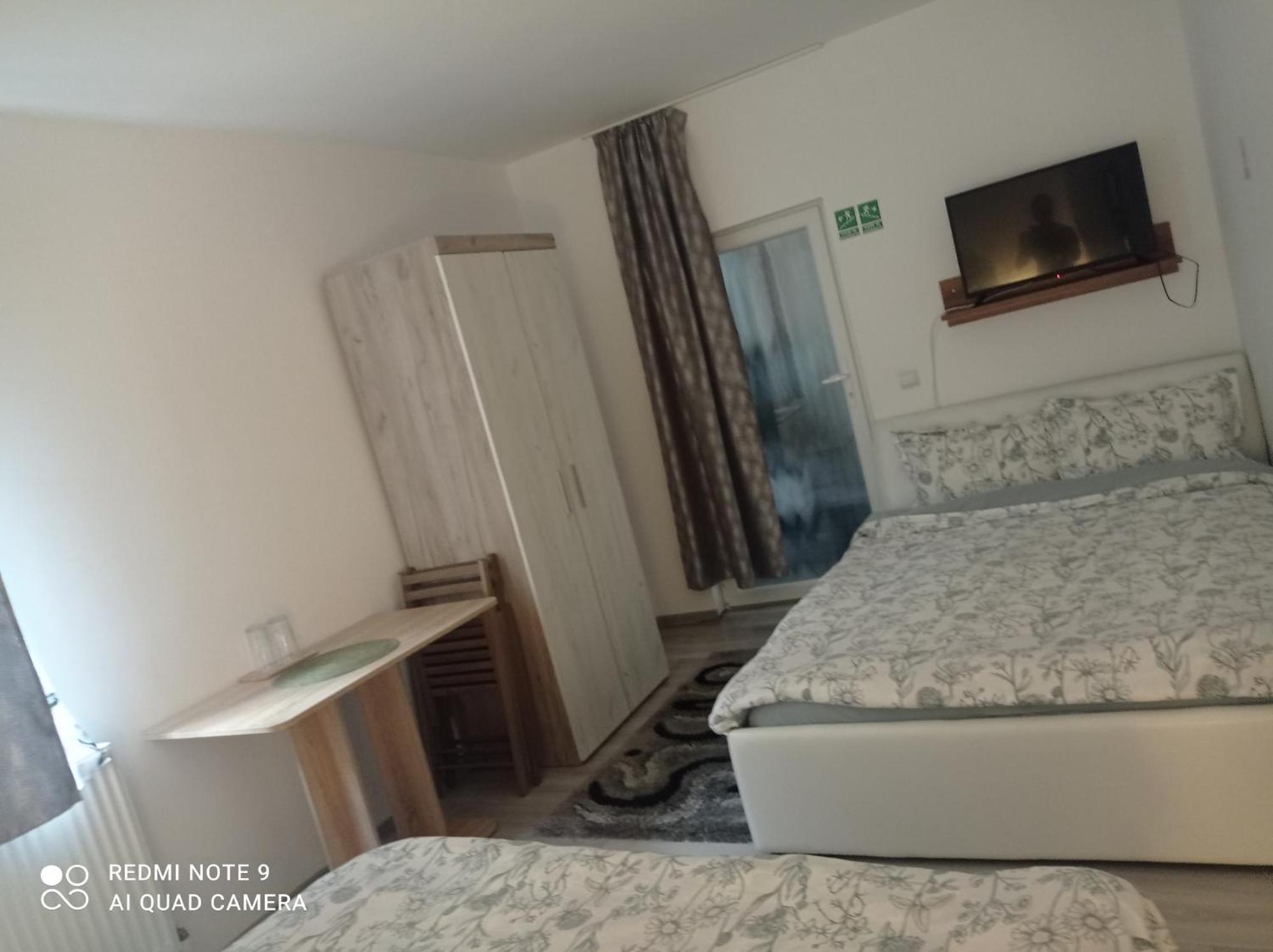 Casa Rool Hotel Turda Quarto foto